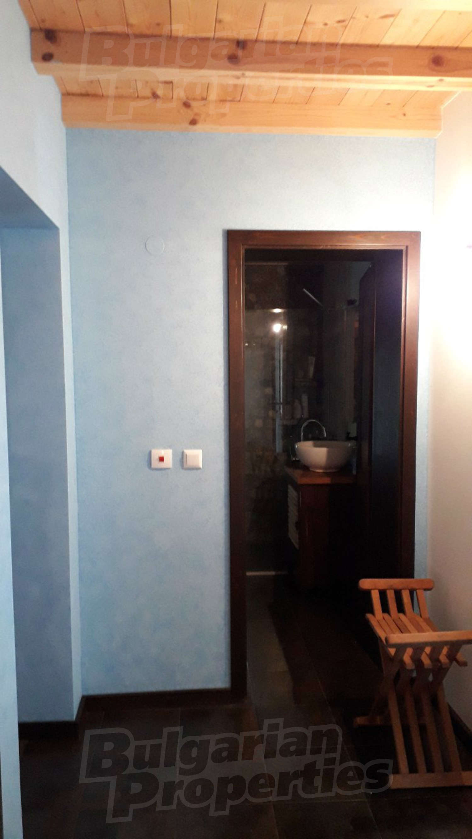 Gallery Picture 24
