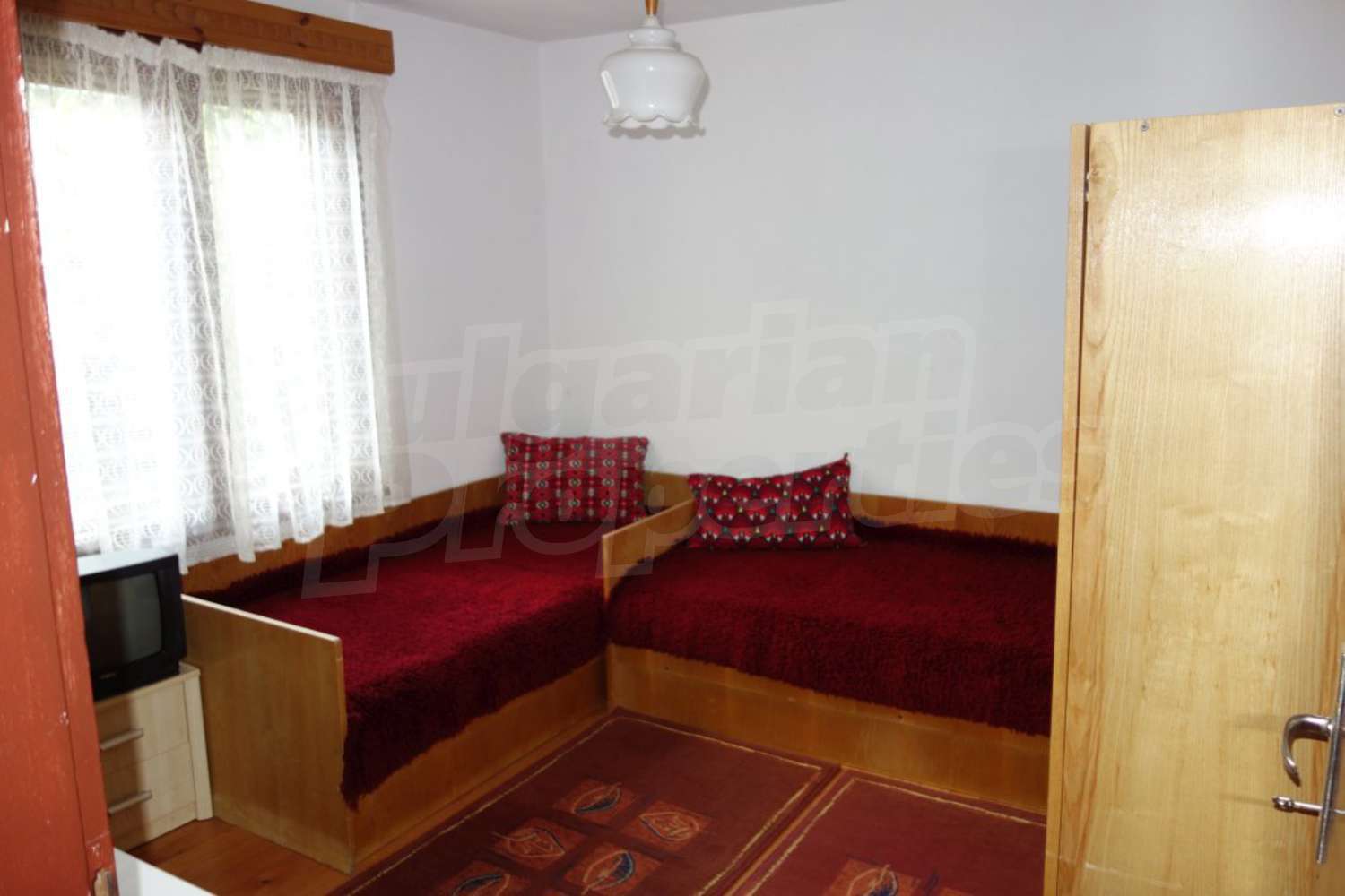 Gallery Picture 10