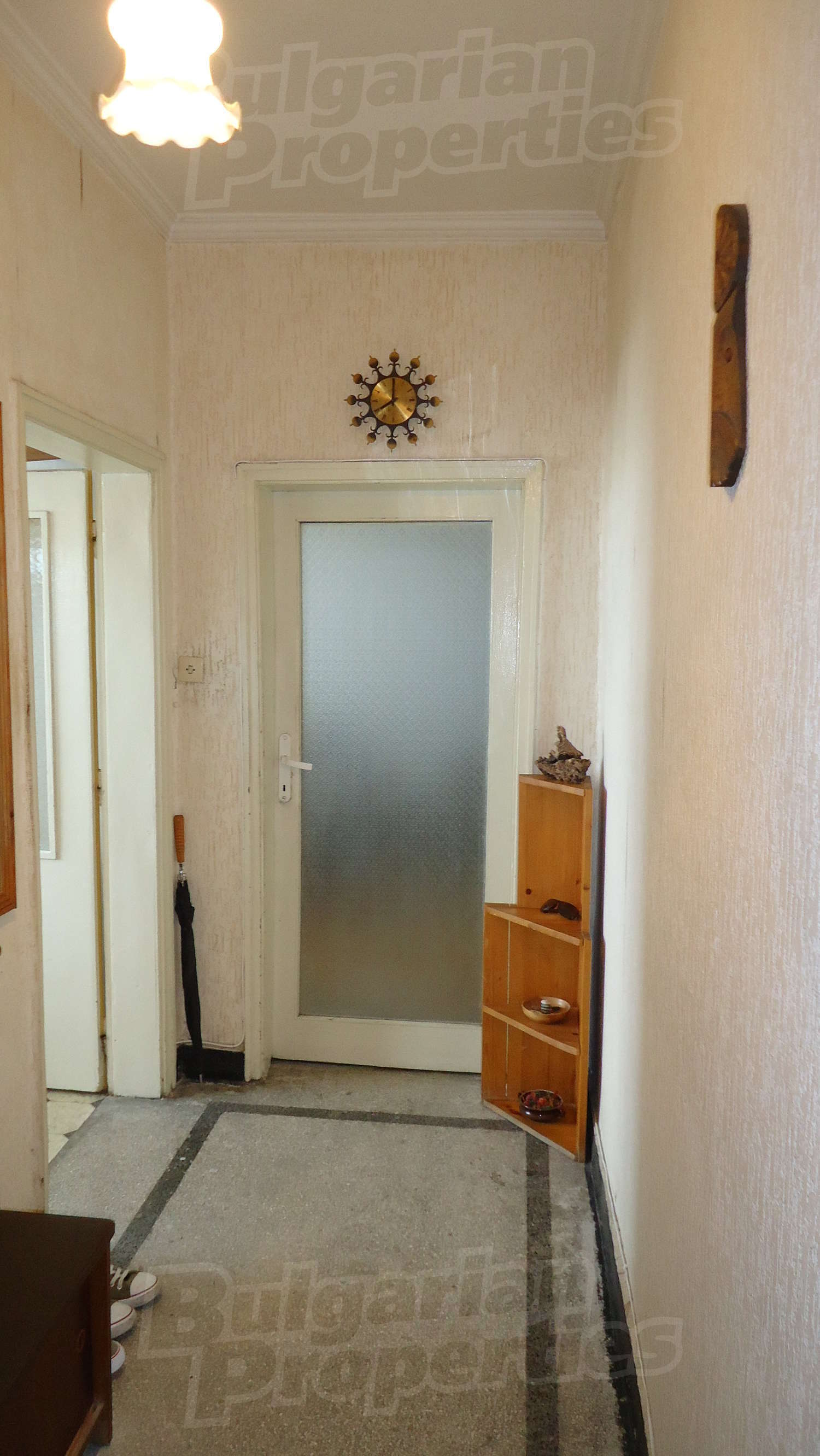 Gallery Picture 15