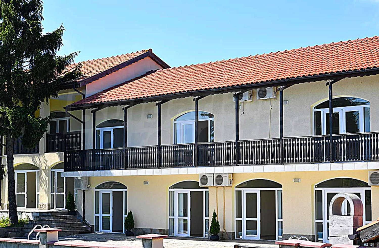 House for sale near Varna, Bulgaria. Spacious house with garden and