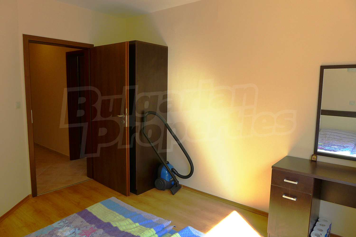 Gallery Picture 9