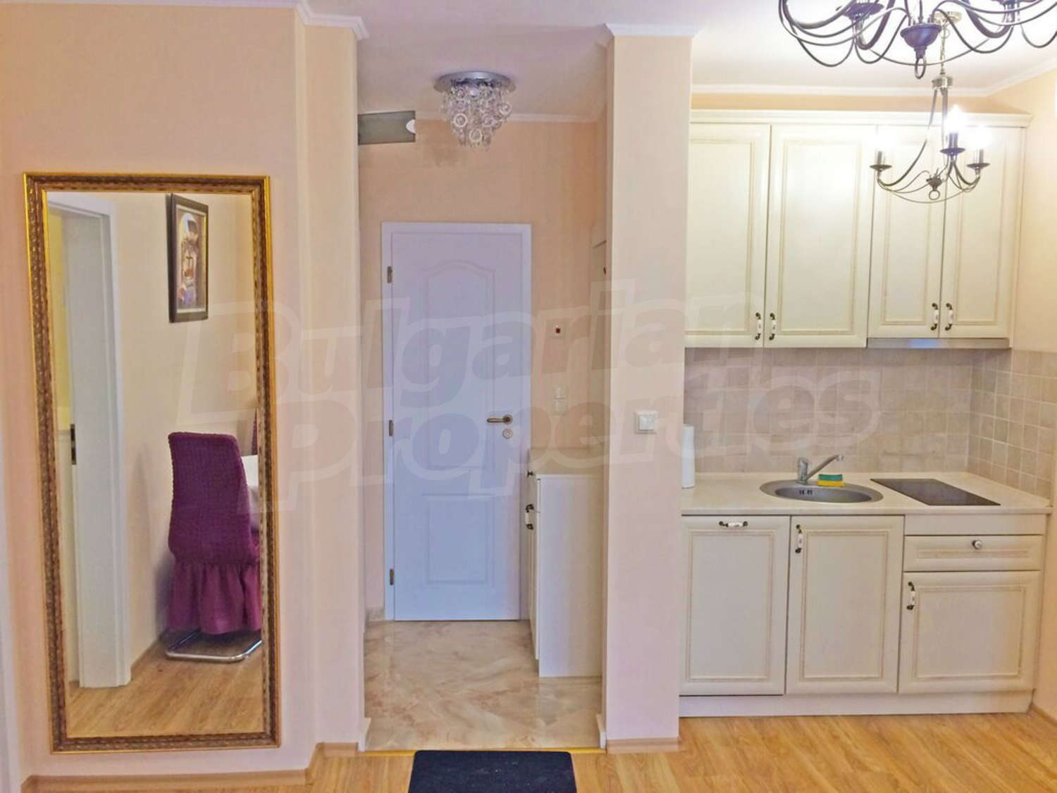 Gallery Picture 12