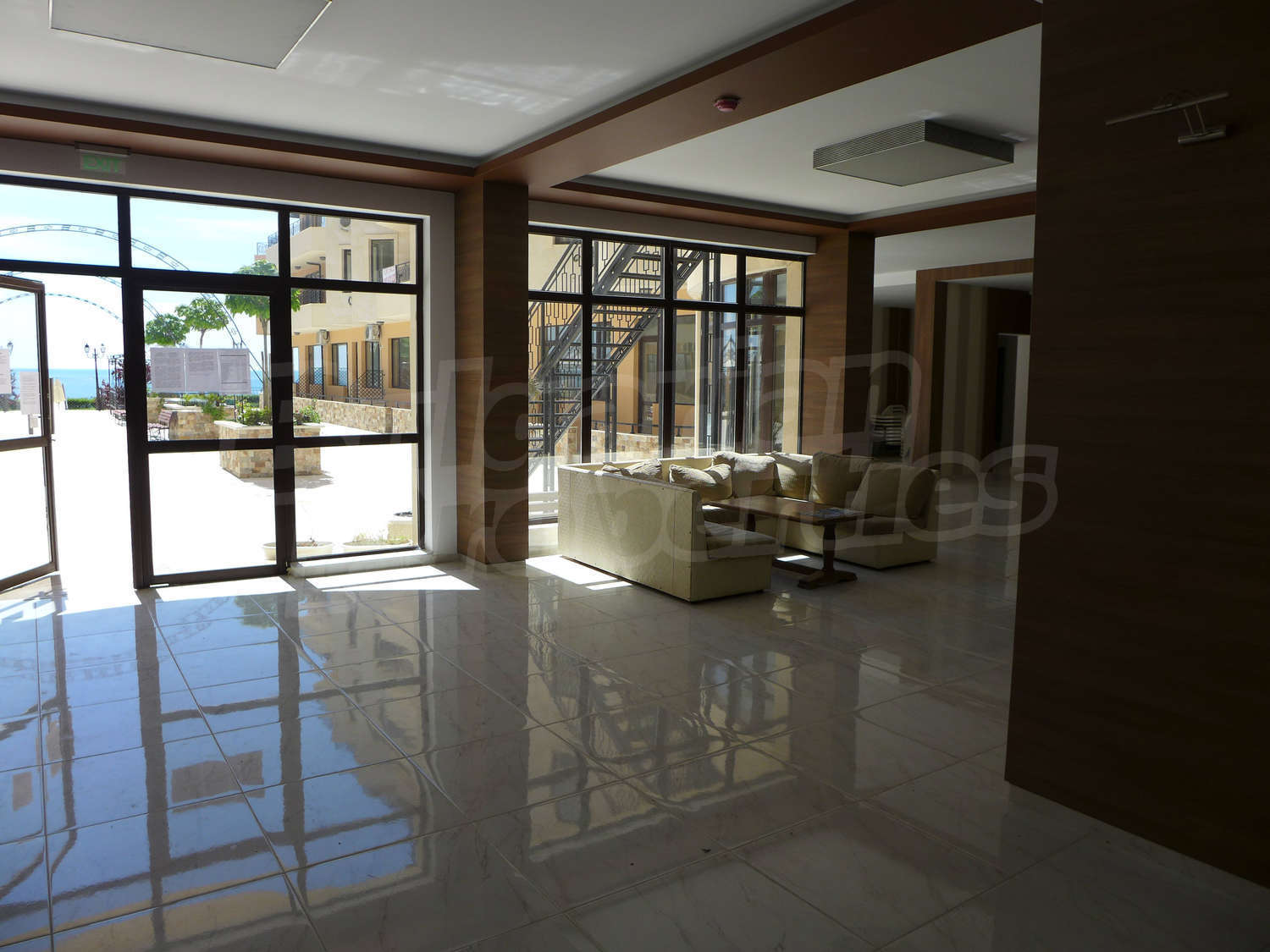 Gallery Picture 16