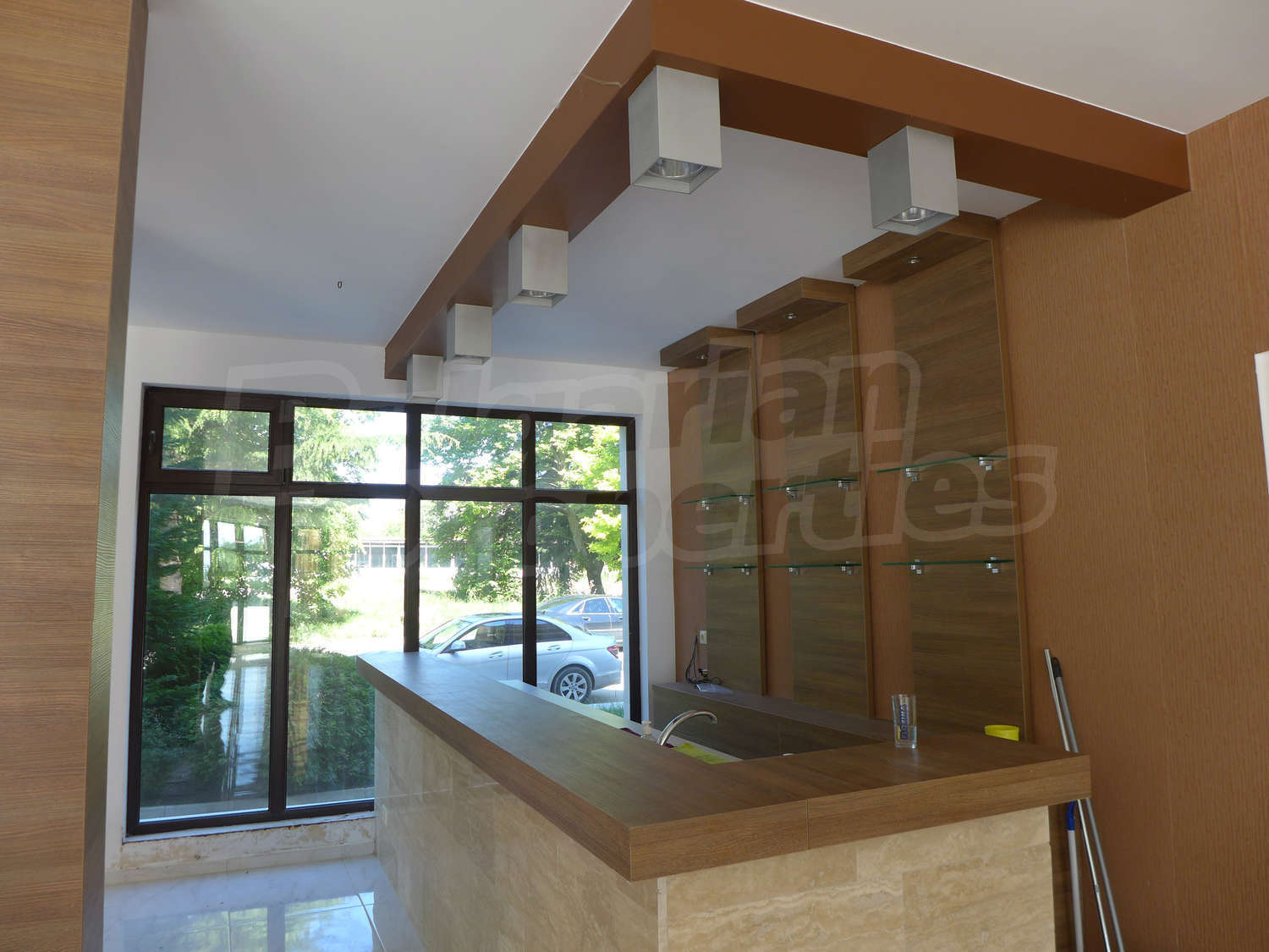 Gallery Picture 19