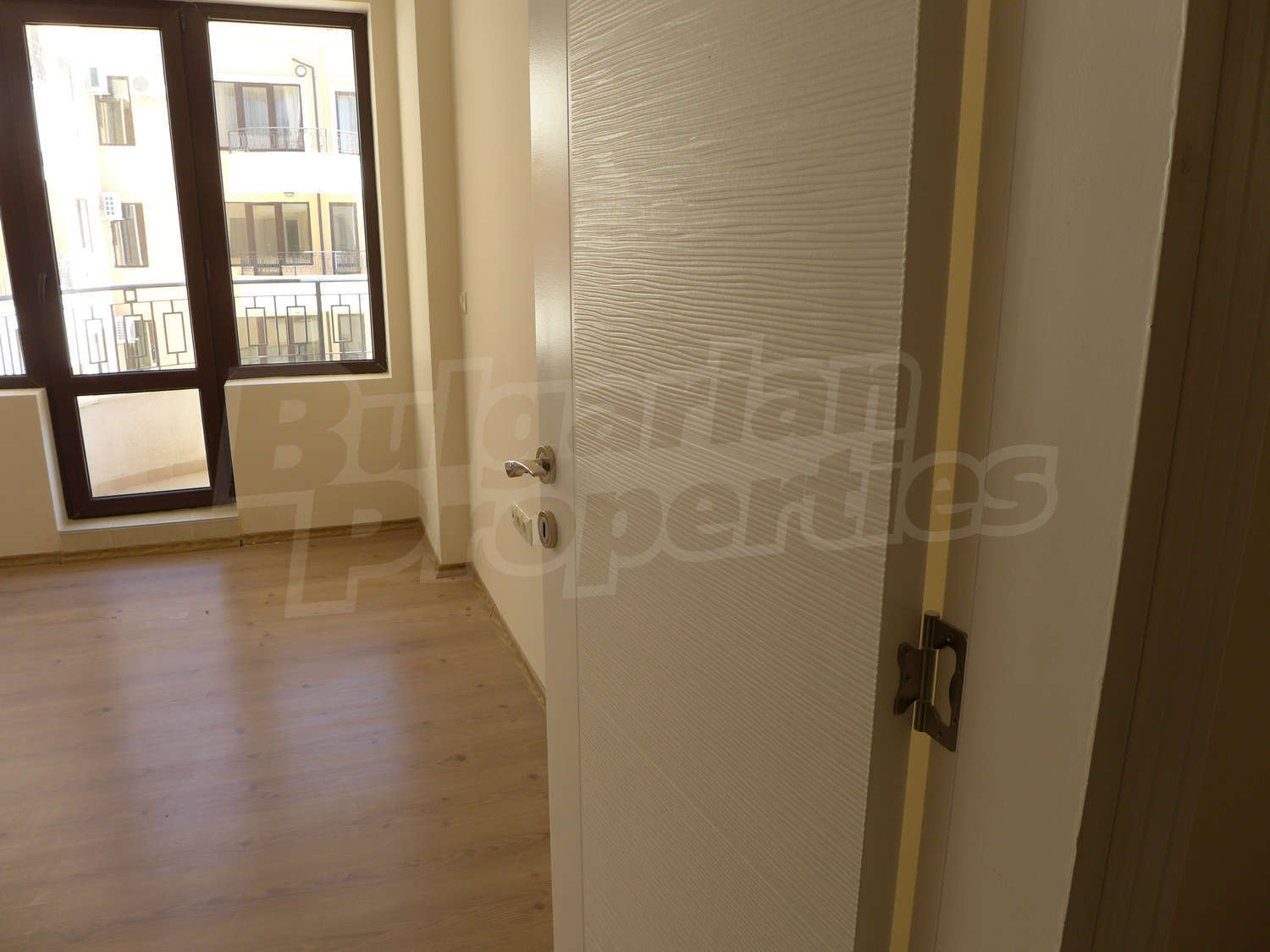 Gallery Picture 32
