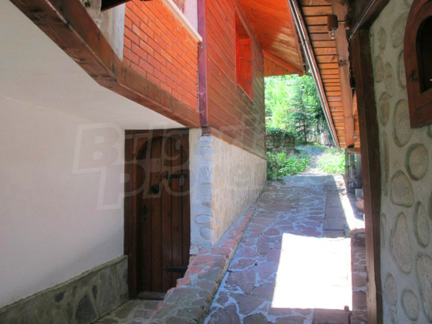 Gallery Picture 14