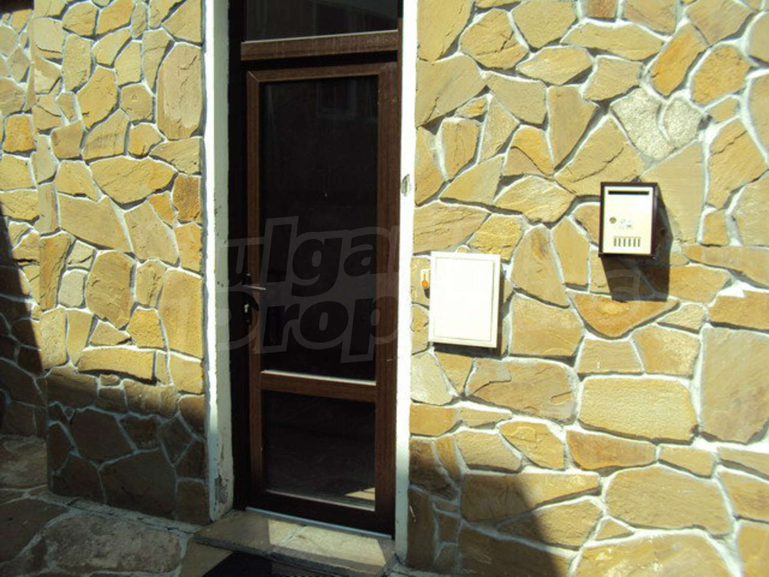 Gallery Picture 7