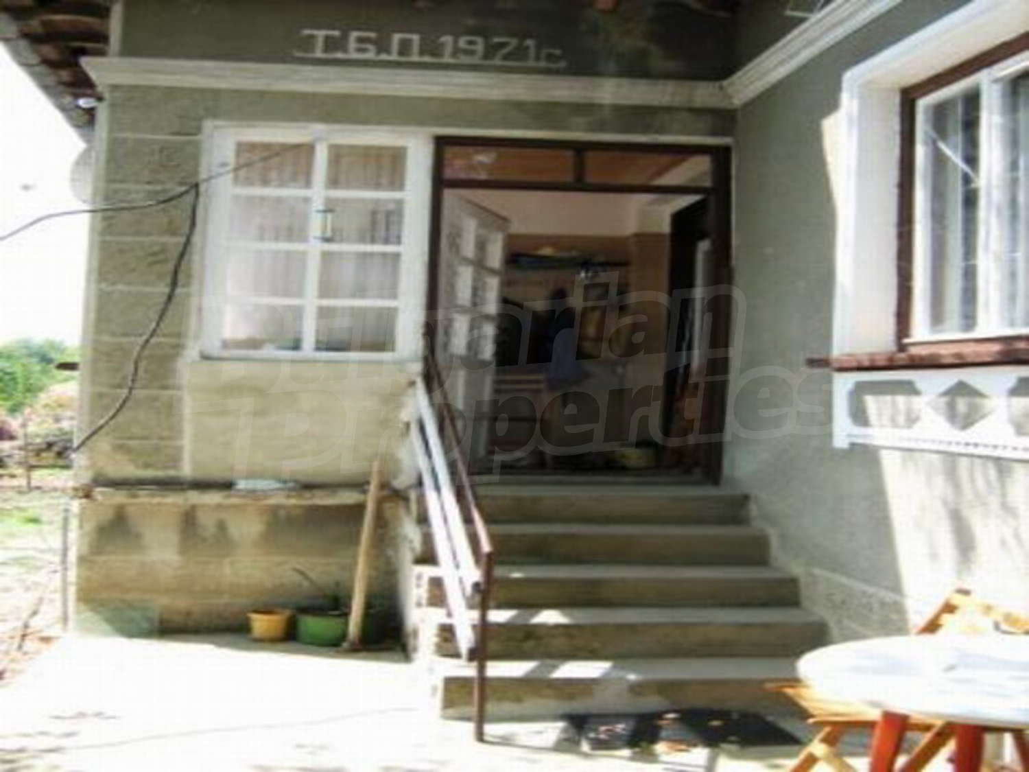 Gallery Picture 4