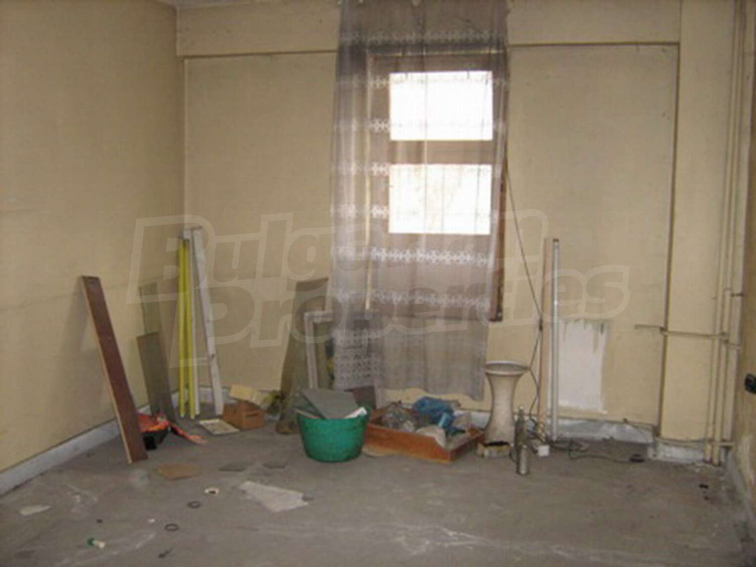 Gallery Picture 12