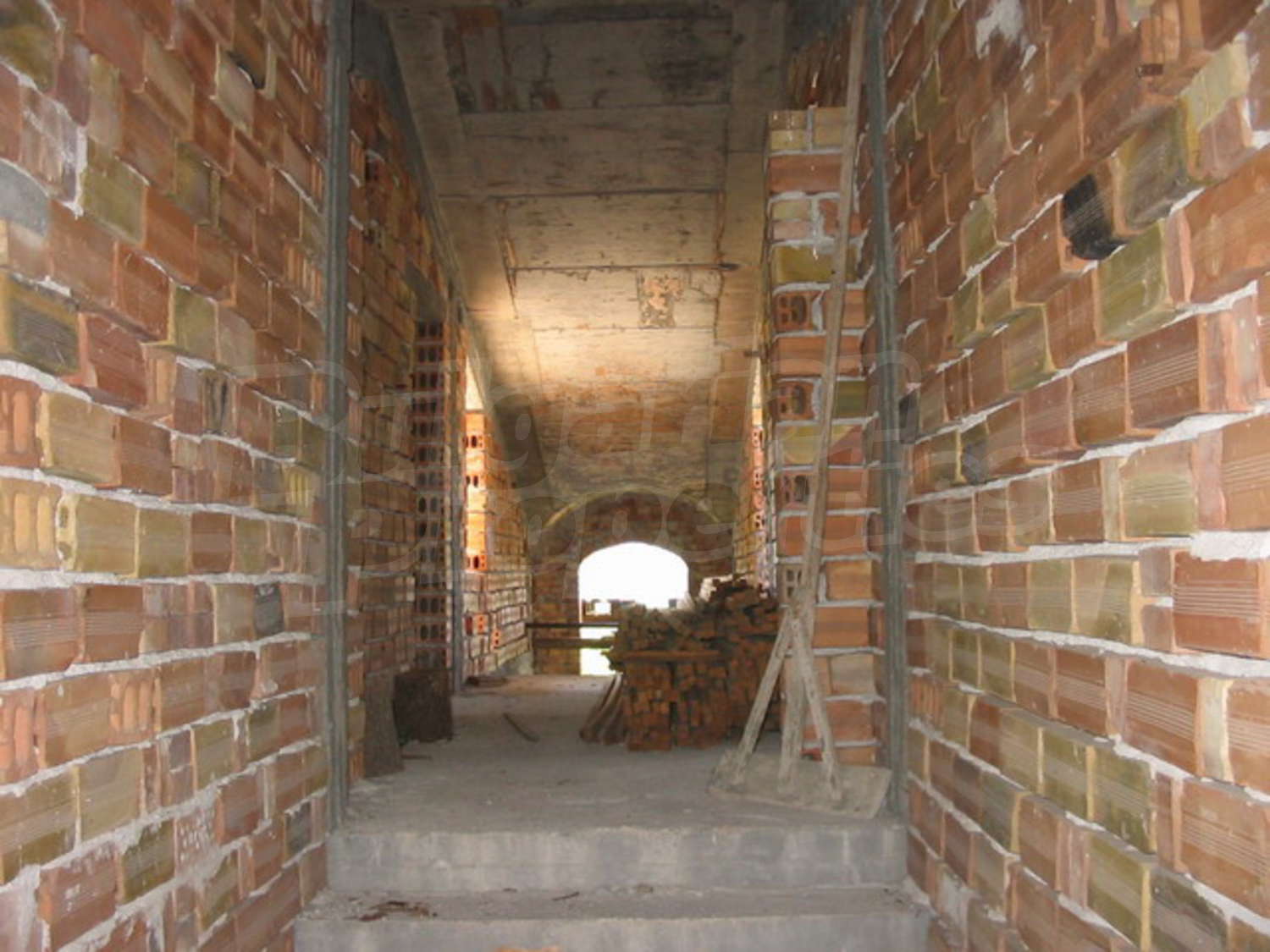Gallery Picture 17