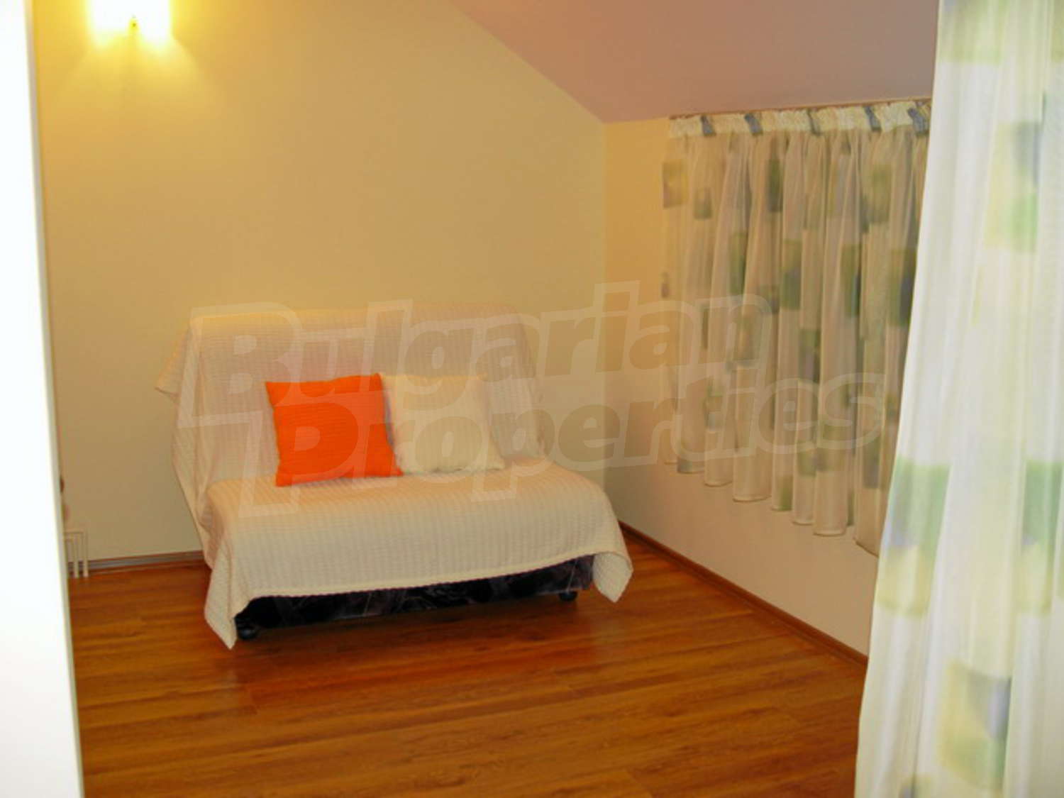 Gallery Picture 22