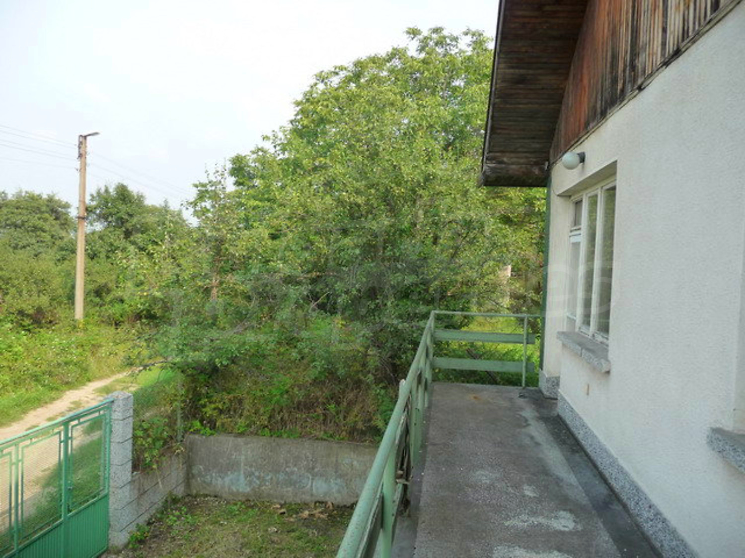 Gallery Picture 8