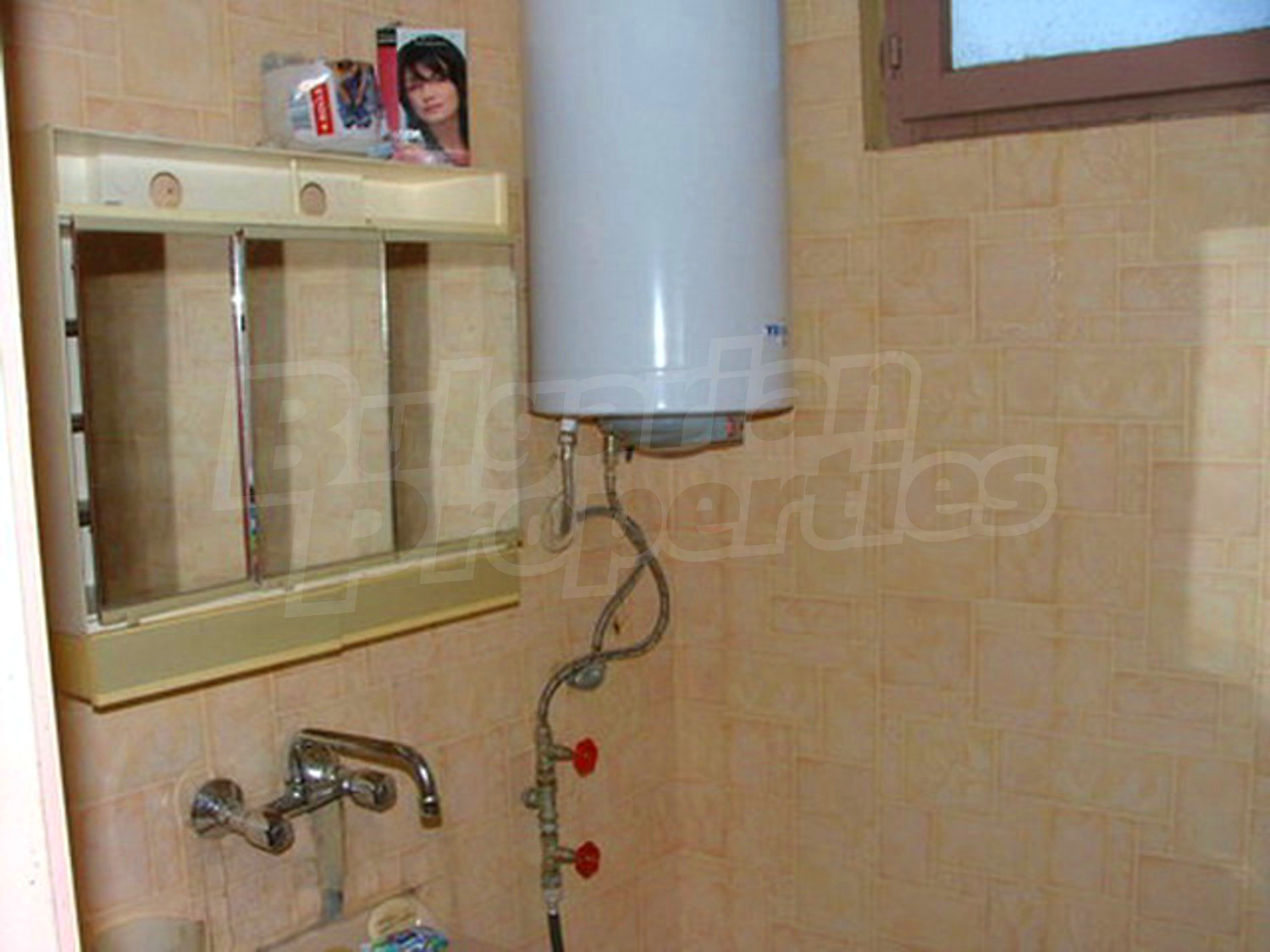 Gallery Picture 12