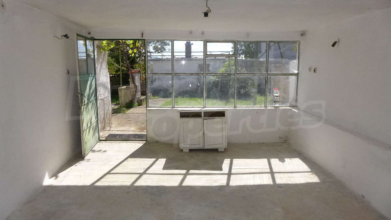 Gallery Picture 29