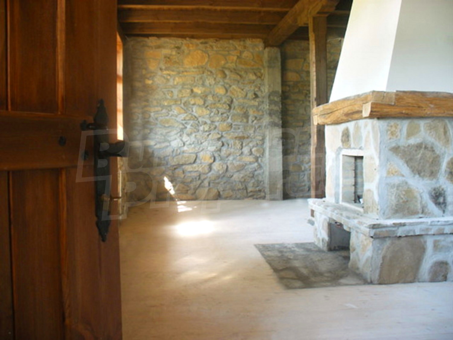 Gallery Picture 8