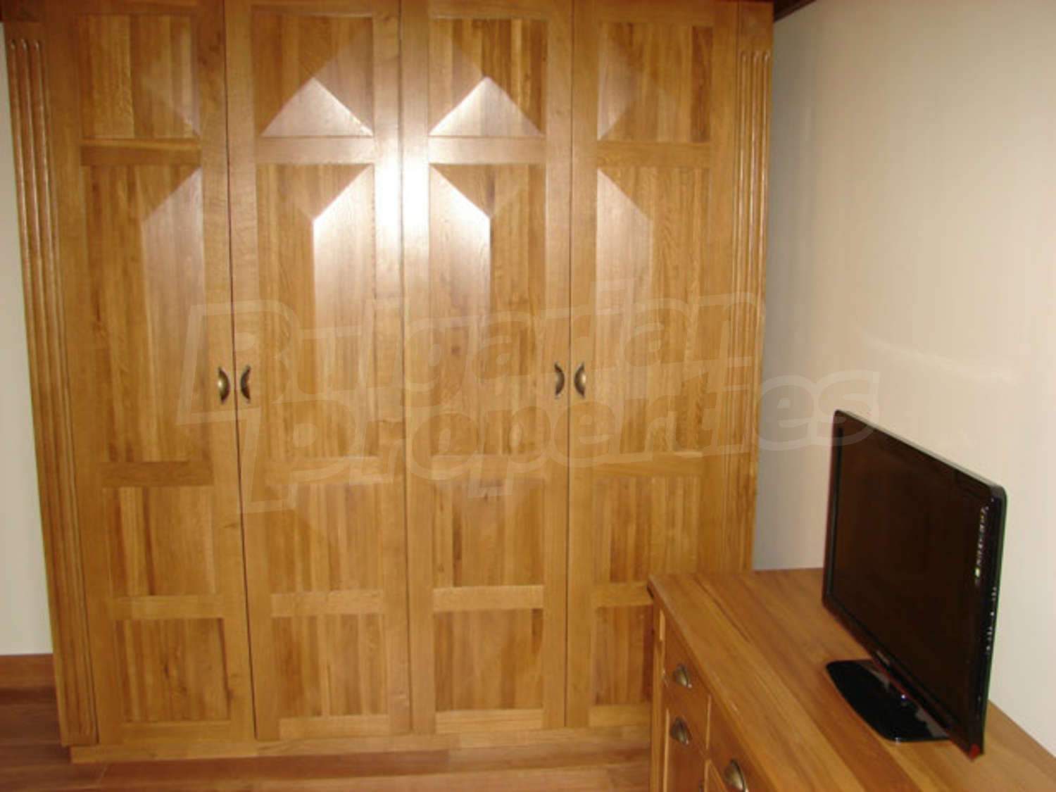 Gallery Picture 44