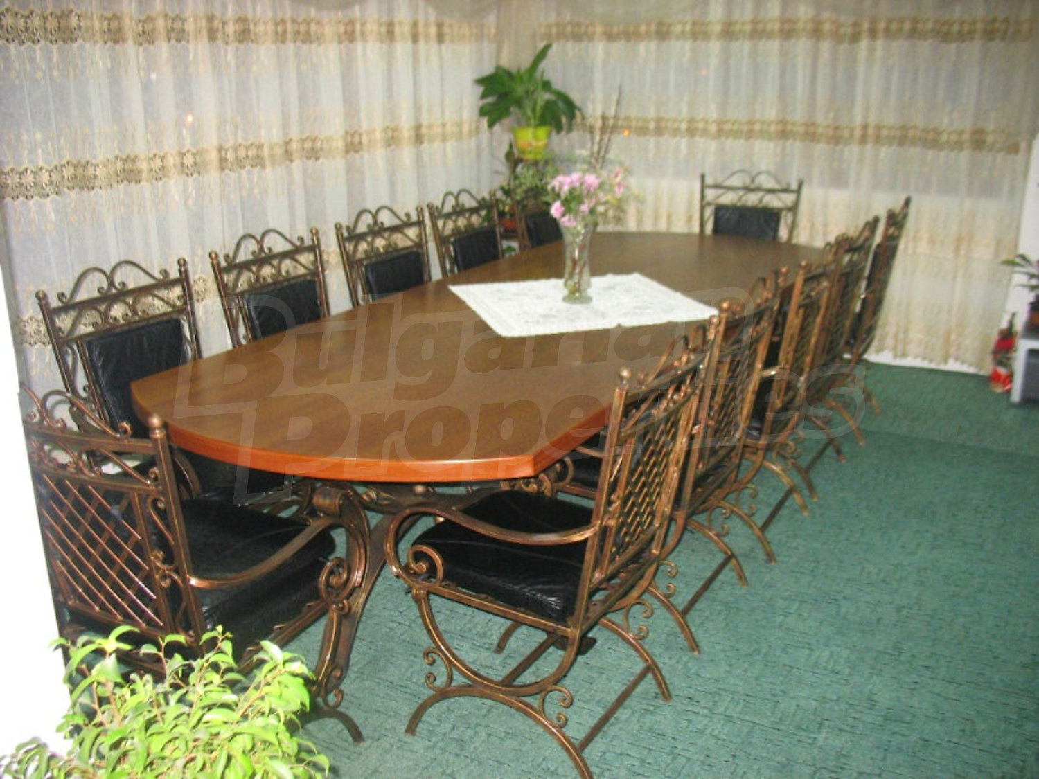 Gallery Picture 8