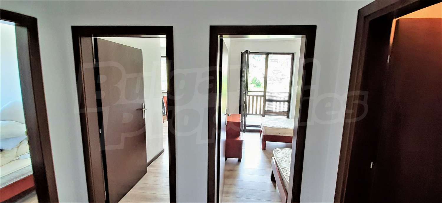 Gallery Picture 15