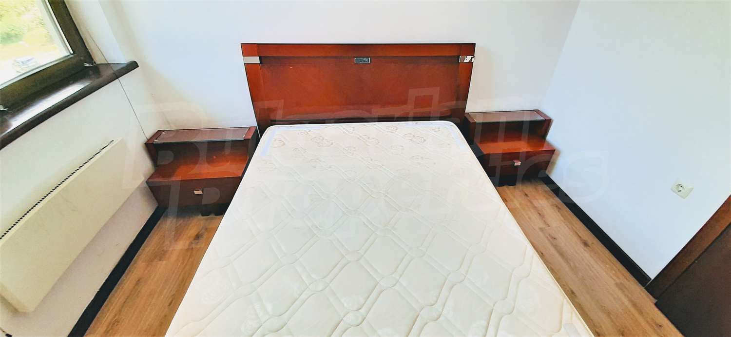 Gallery Picture 9