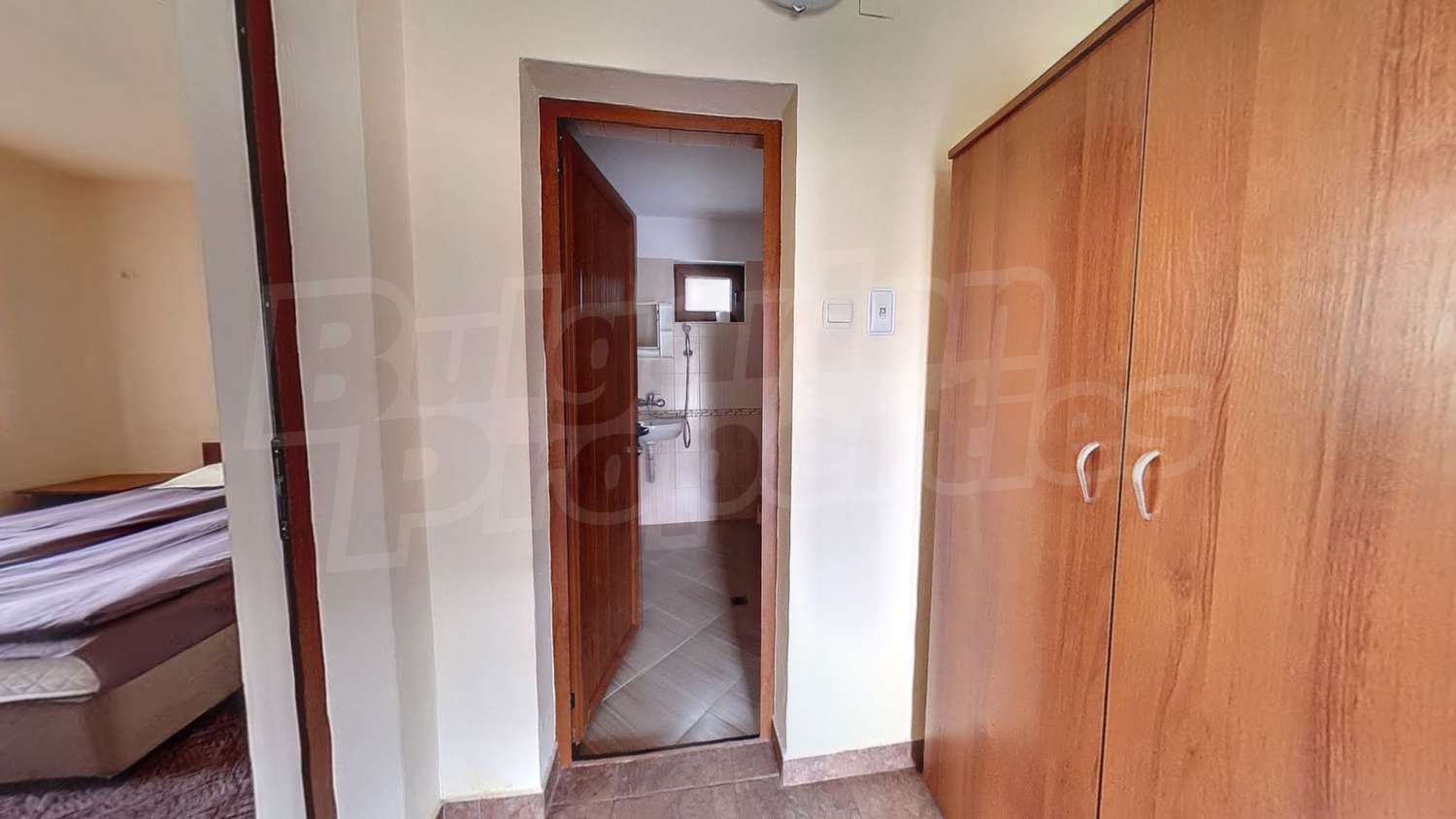 Gallery Picture 27