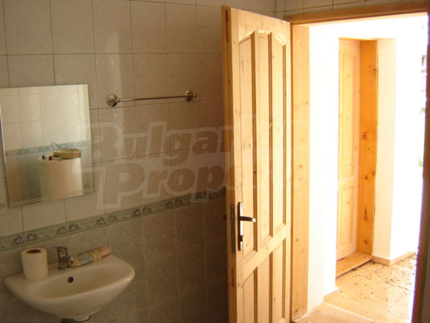 Gallery Picture 11
