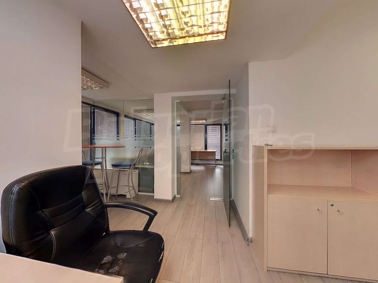 Gallery Picture 11