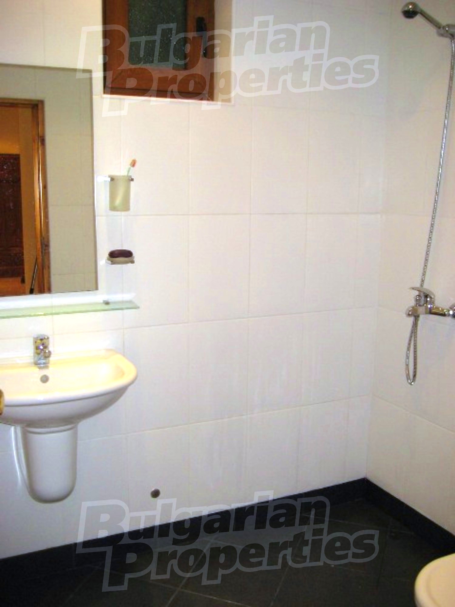 Gallery Picture 9