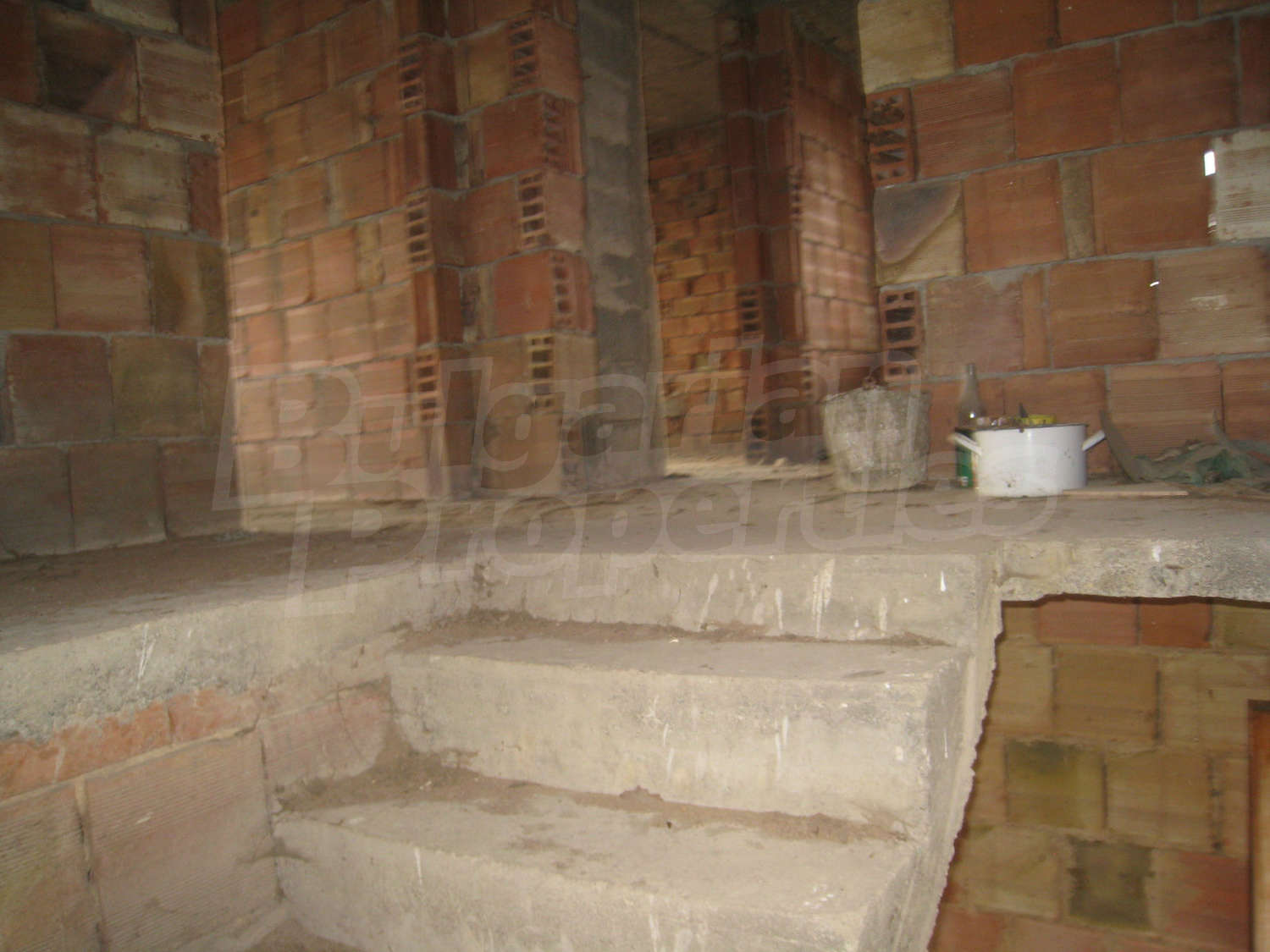 Gallery Picture 15