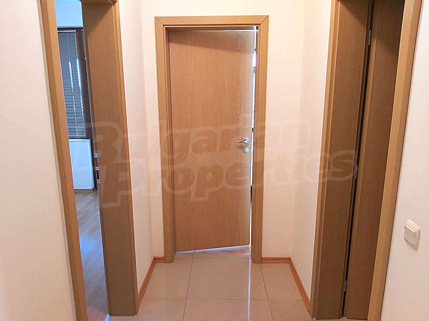 Gallery Picture 12