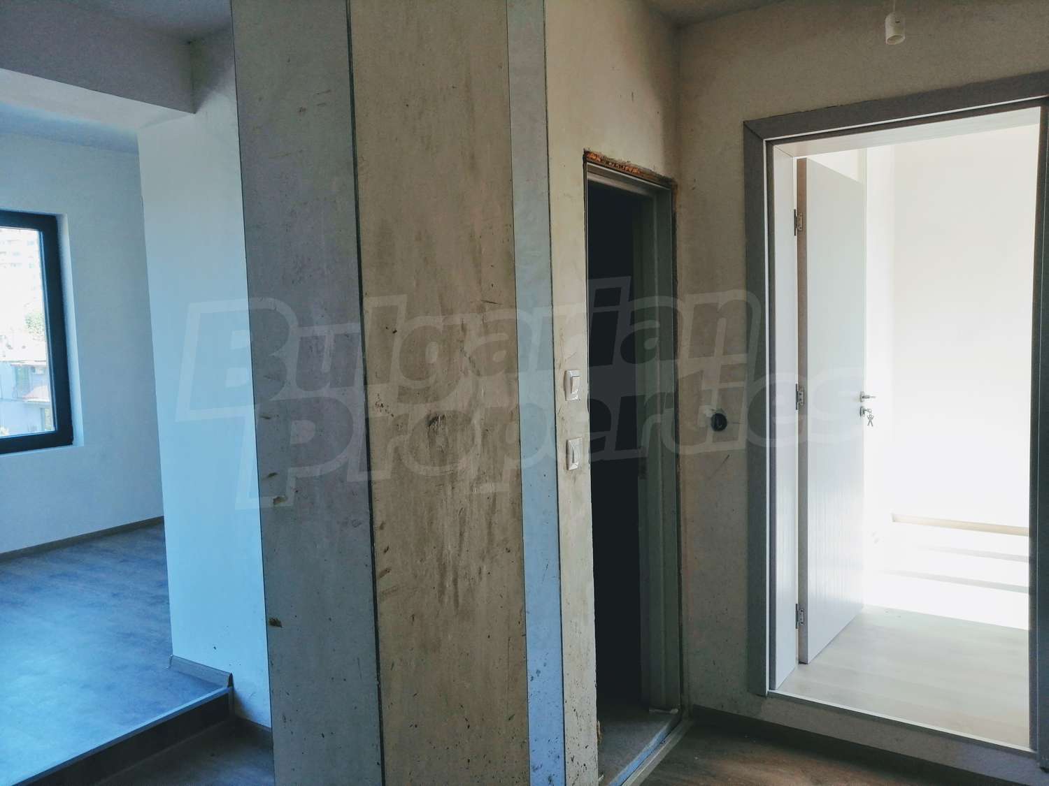 Gallery Picture 6