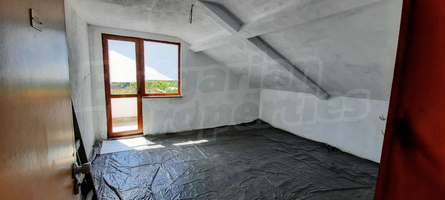 Gallery Picture 28