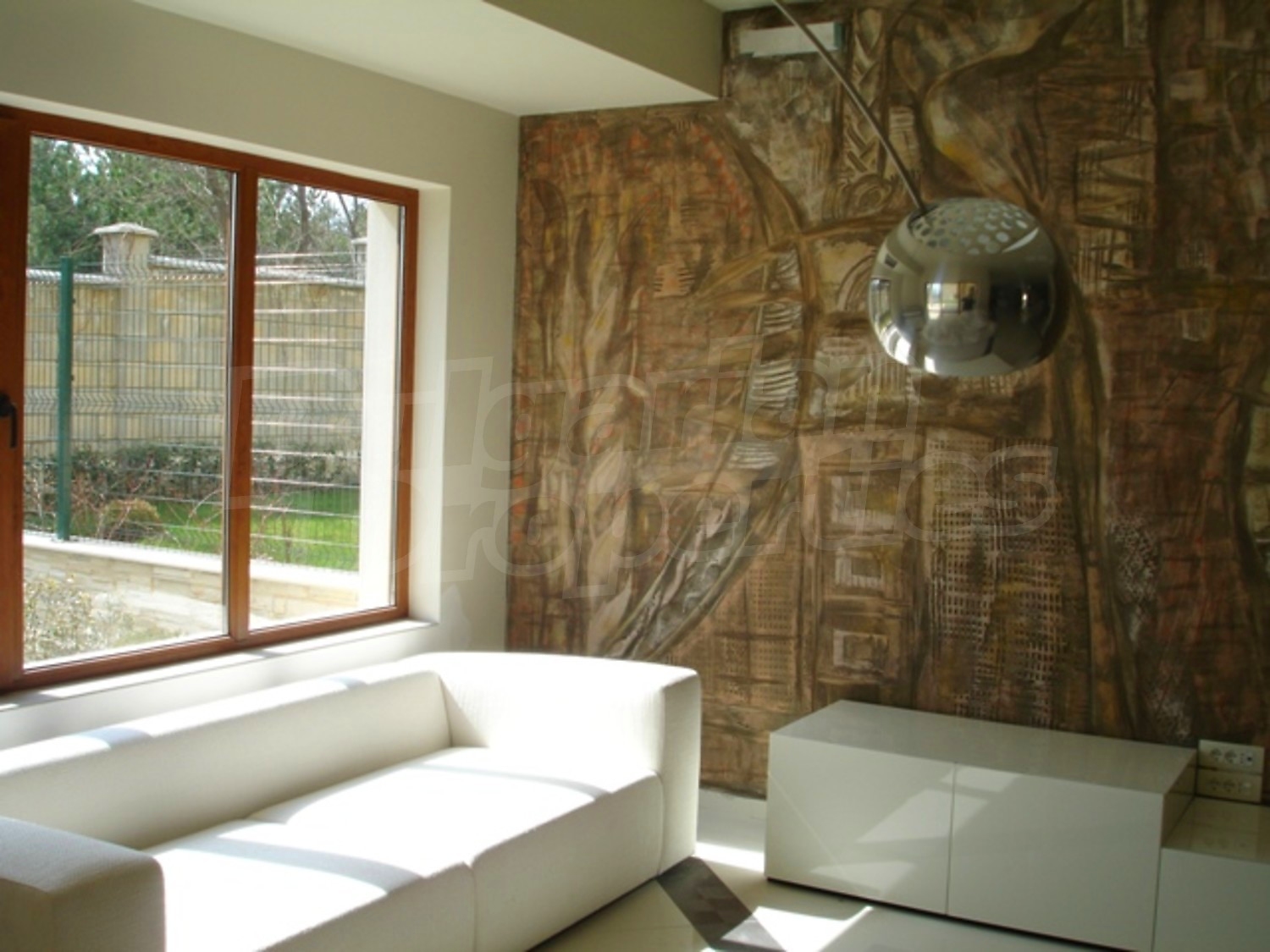 Gallery Picture 19