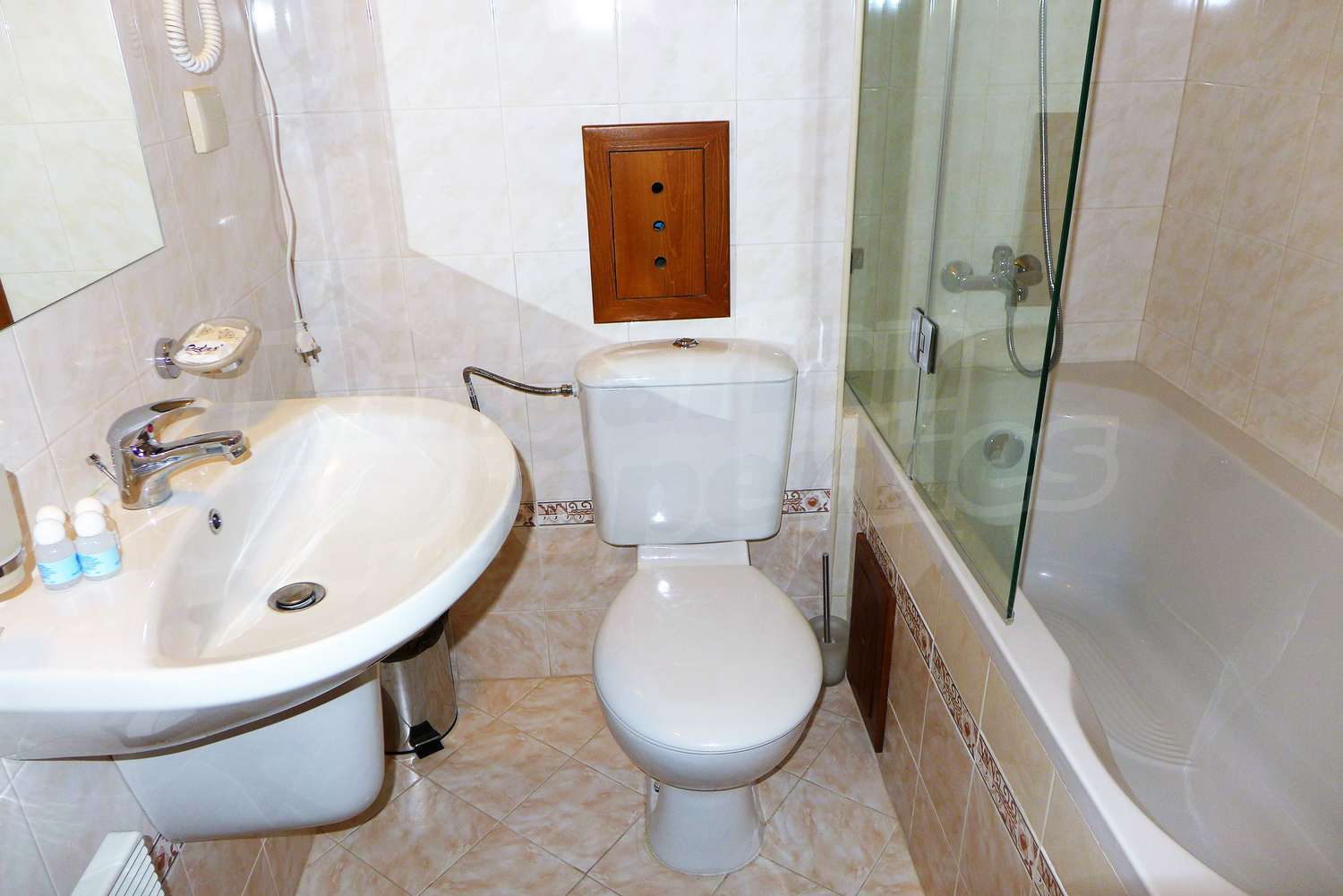 Gallery Picture 11