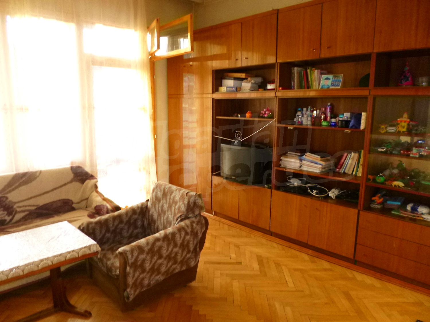 Gallery Picture 10