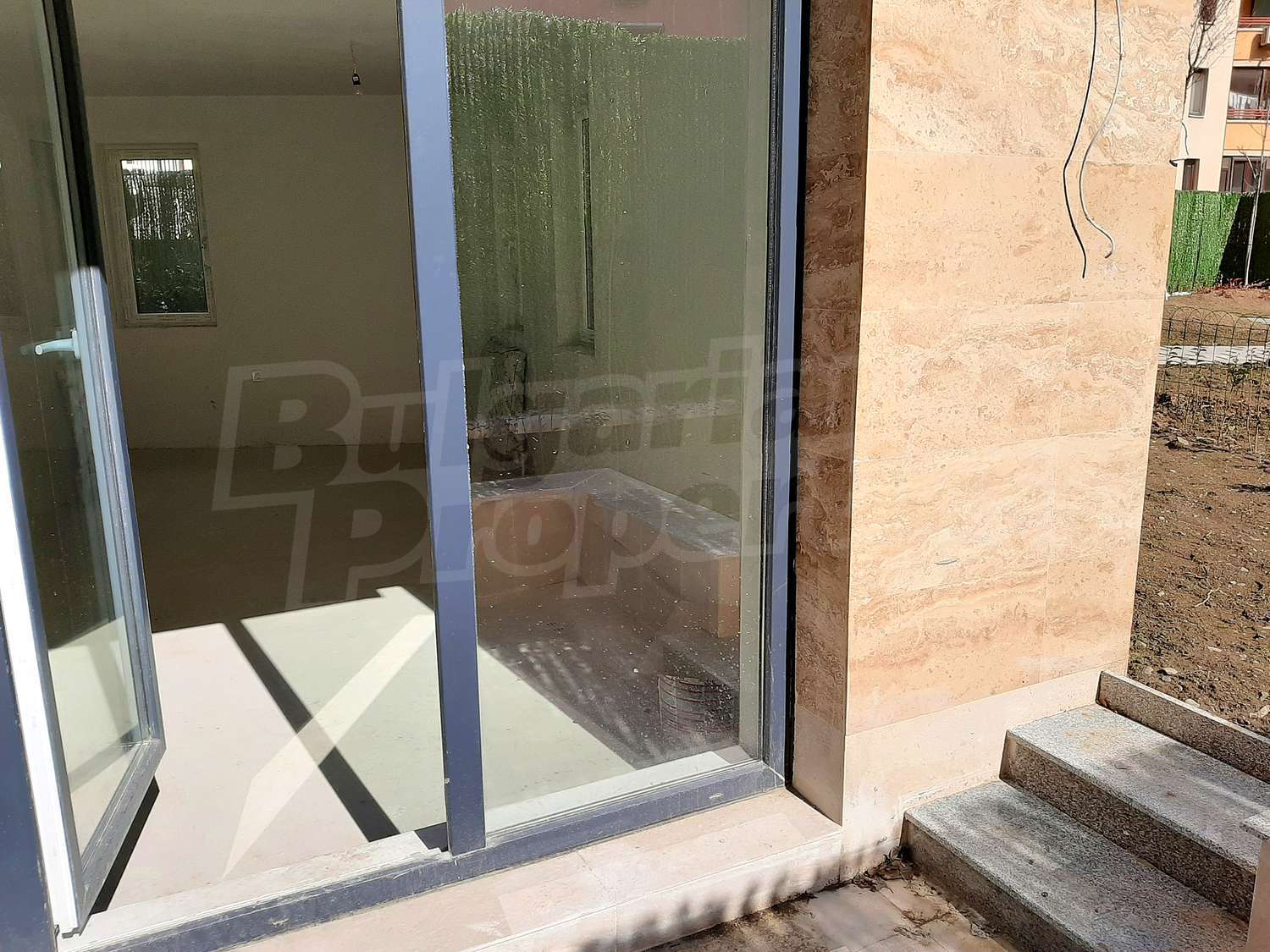 Gallery Picture 17