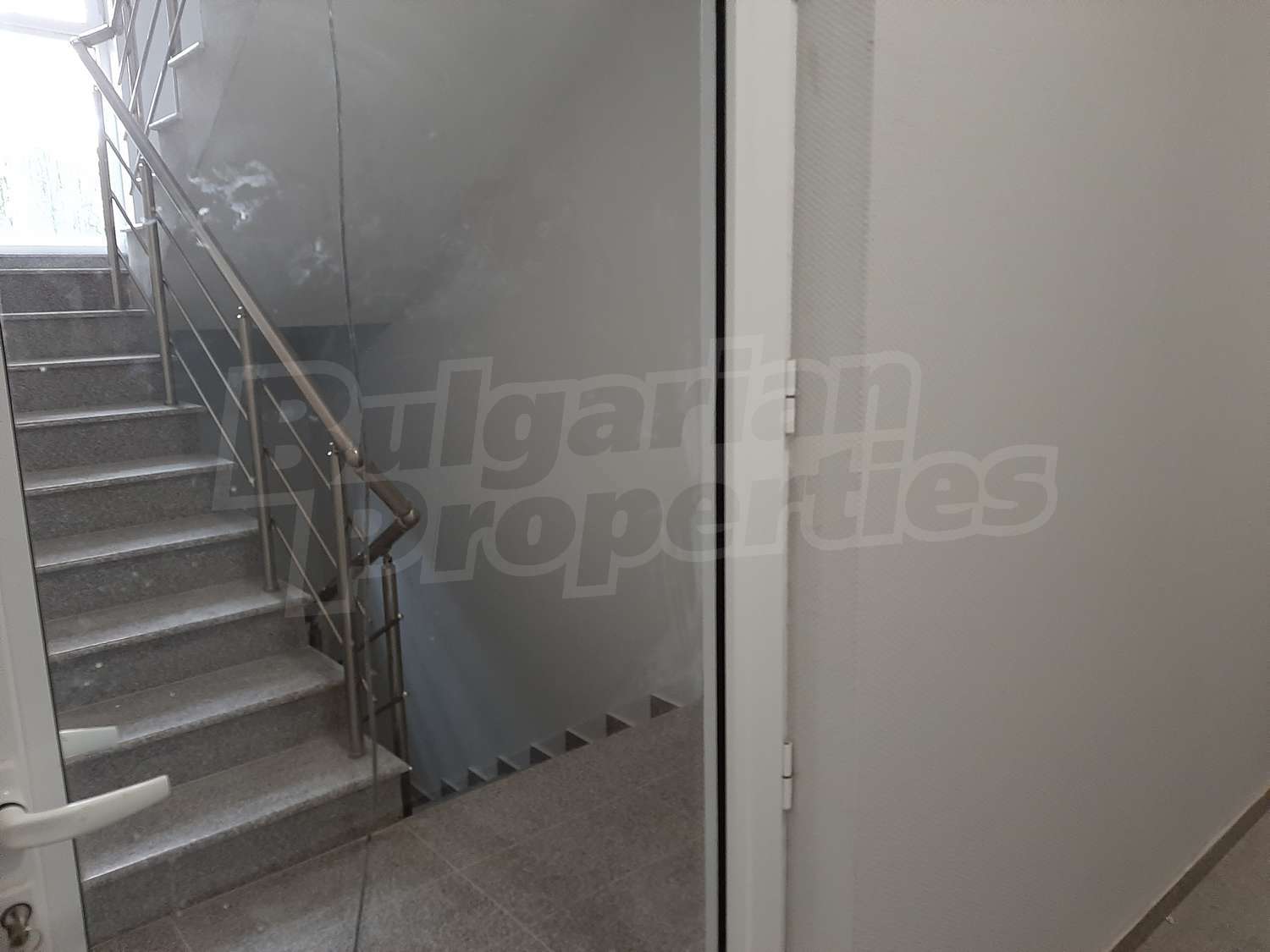 Gallery Picture 32