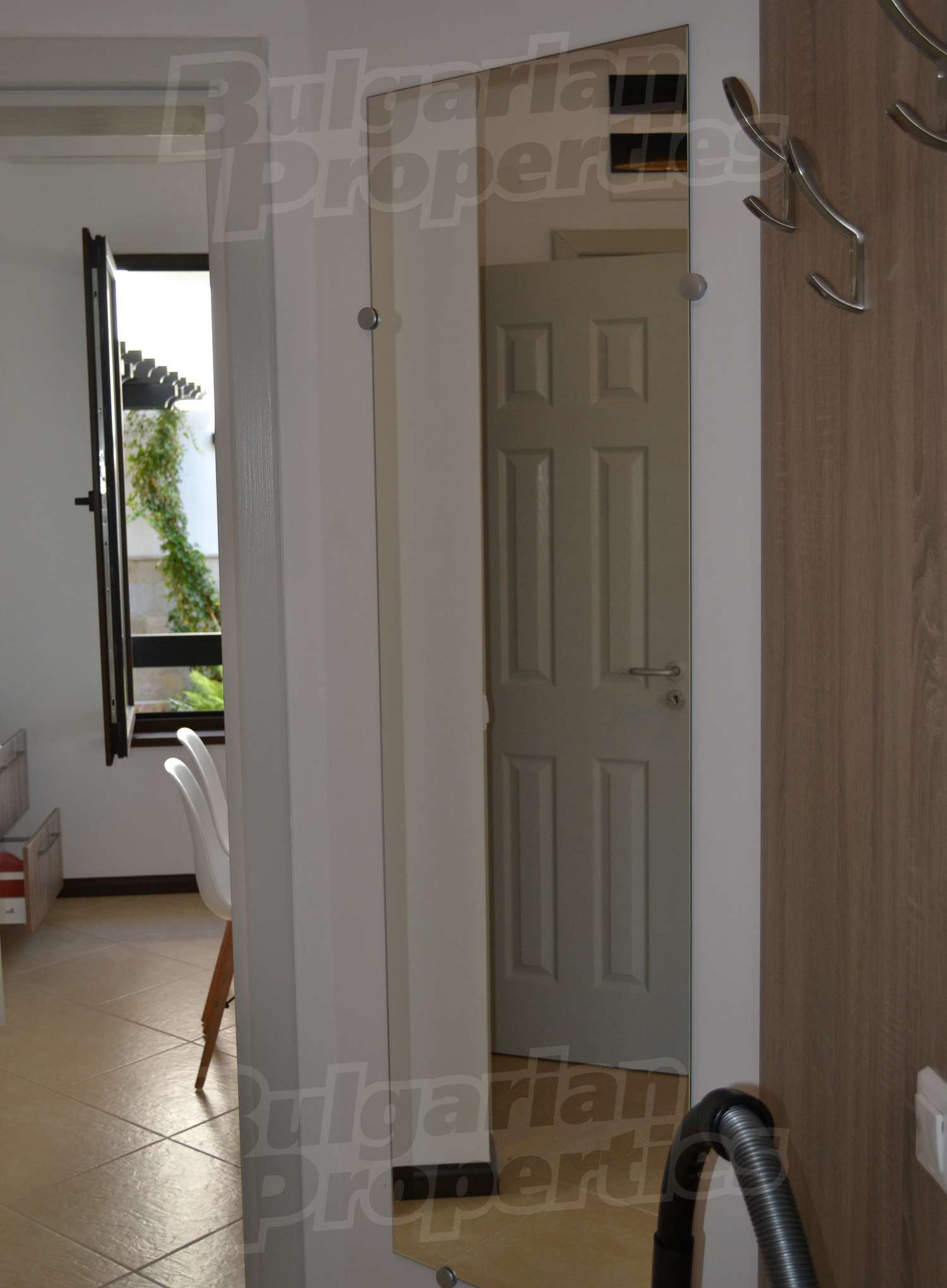 Gallery Picture 13