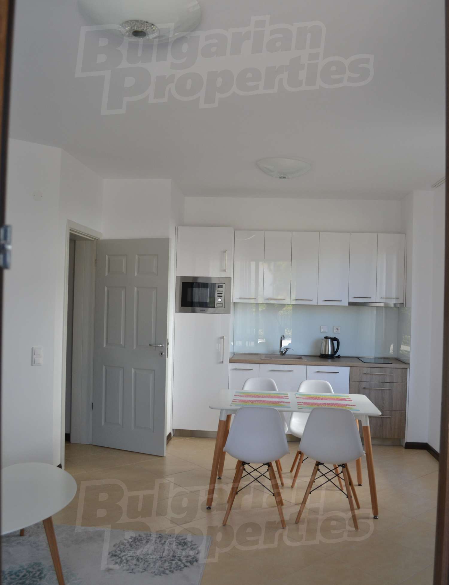 Gallery Picture 15