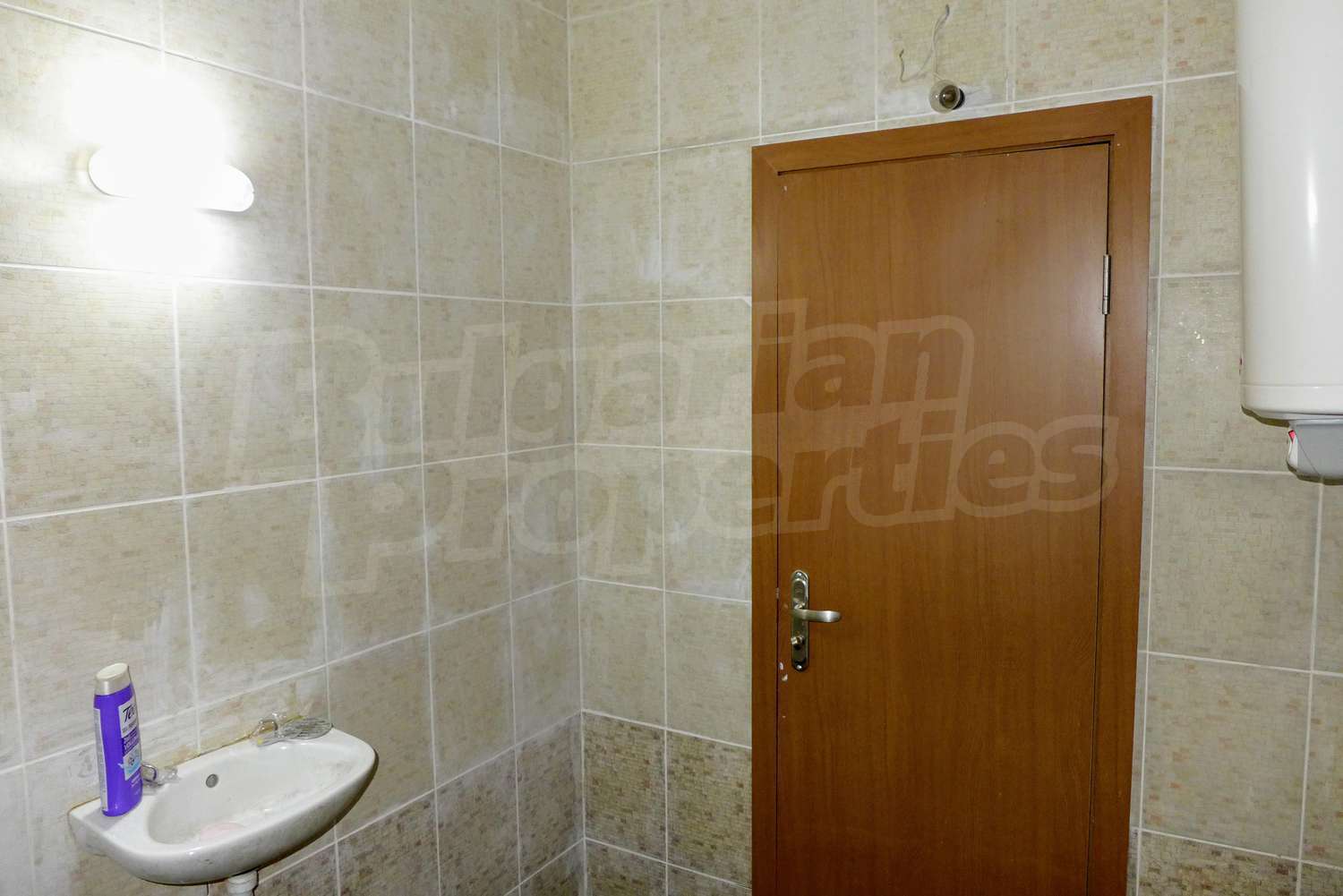 Gallery Picture 15