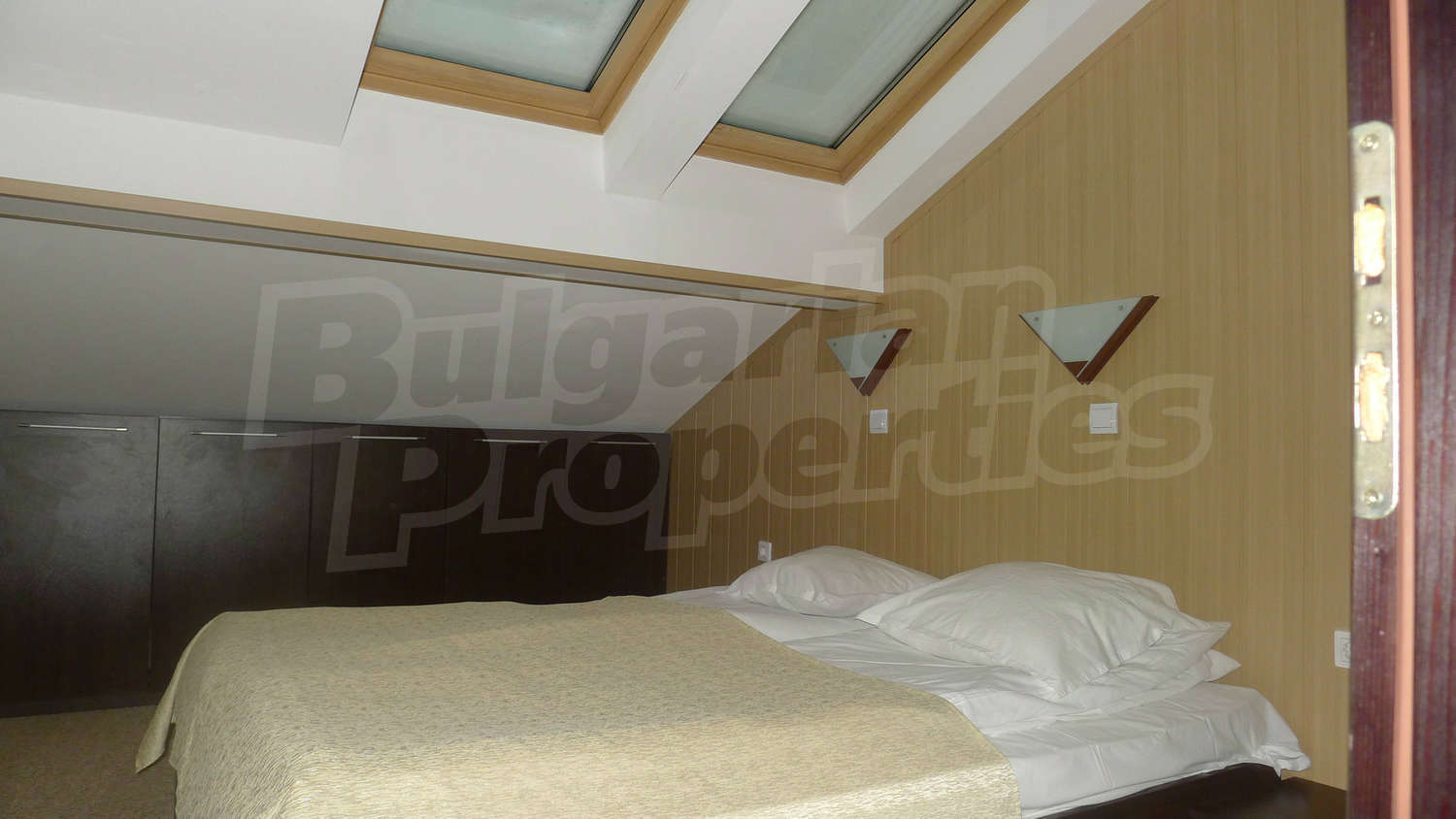Gallery Picture 13