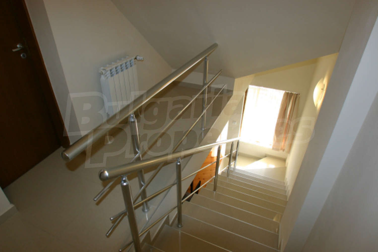 Gallery Picture 14