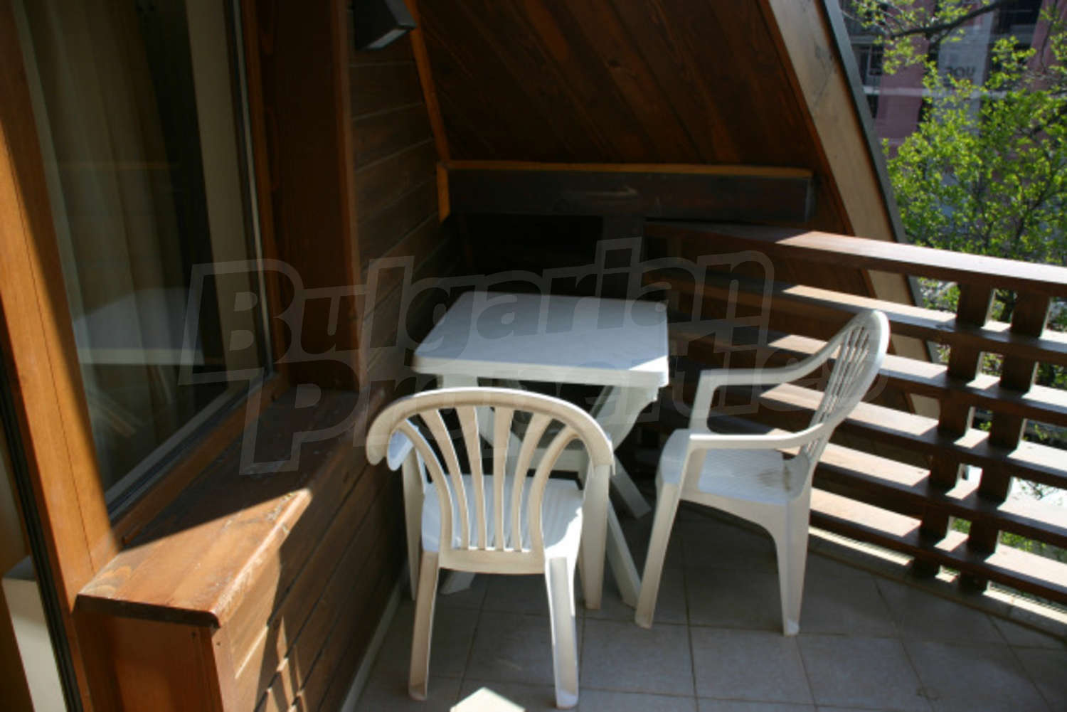 Gallery Picture 15