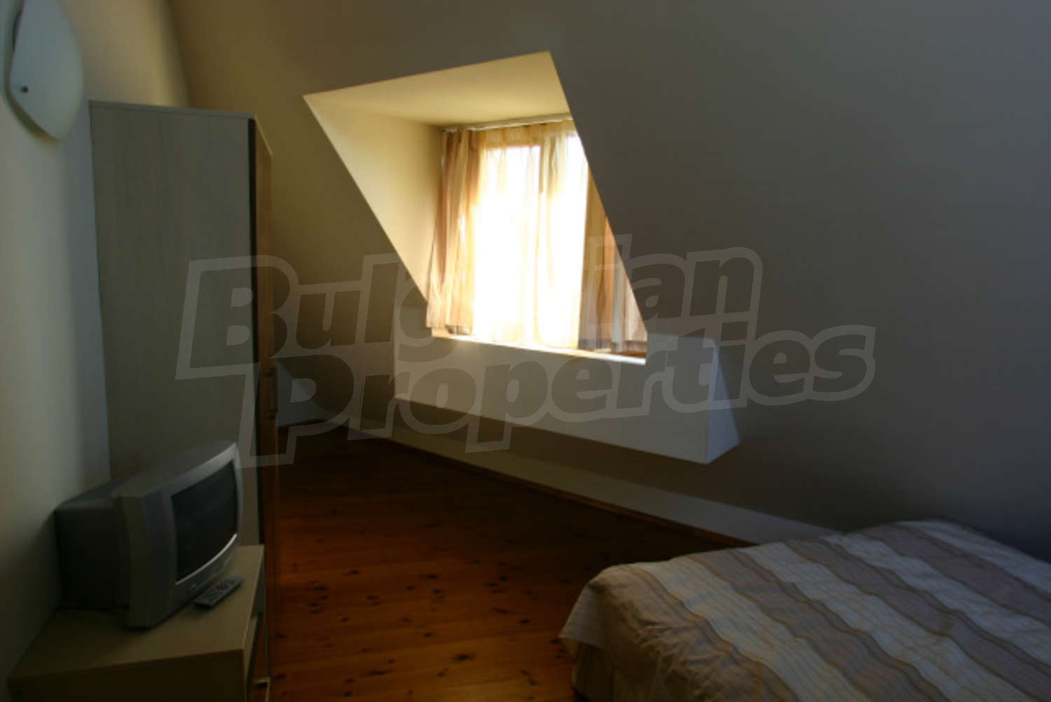 Gallery Picture 8