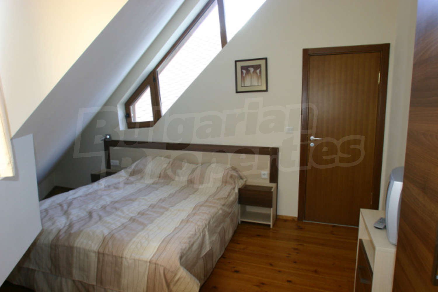 Gallery Picture 9
