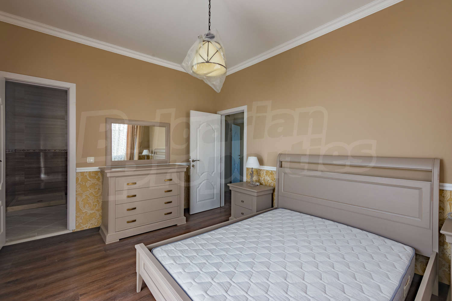 Gallery Picture 31