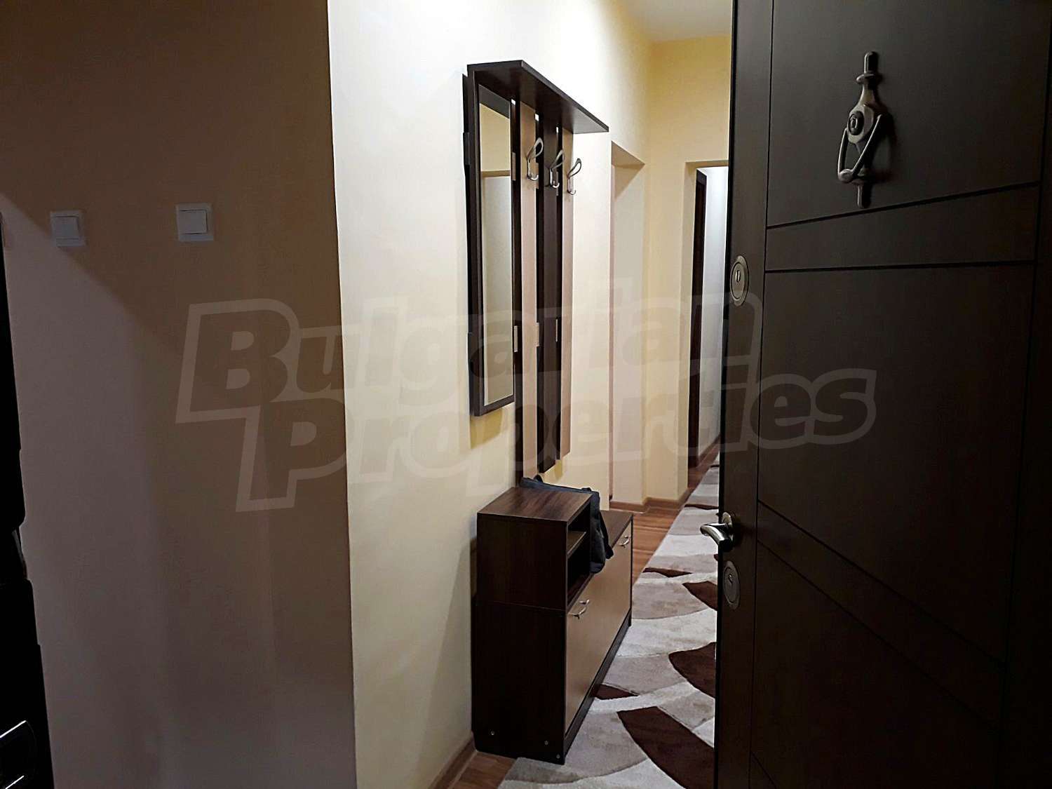 Gallery Picture 16