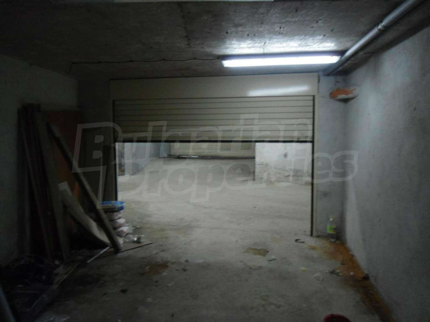Gallery Picture 2