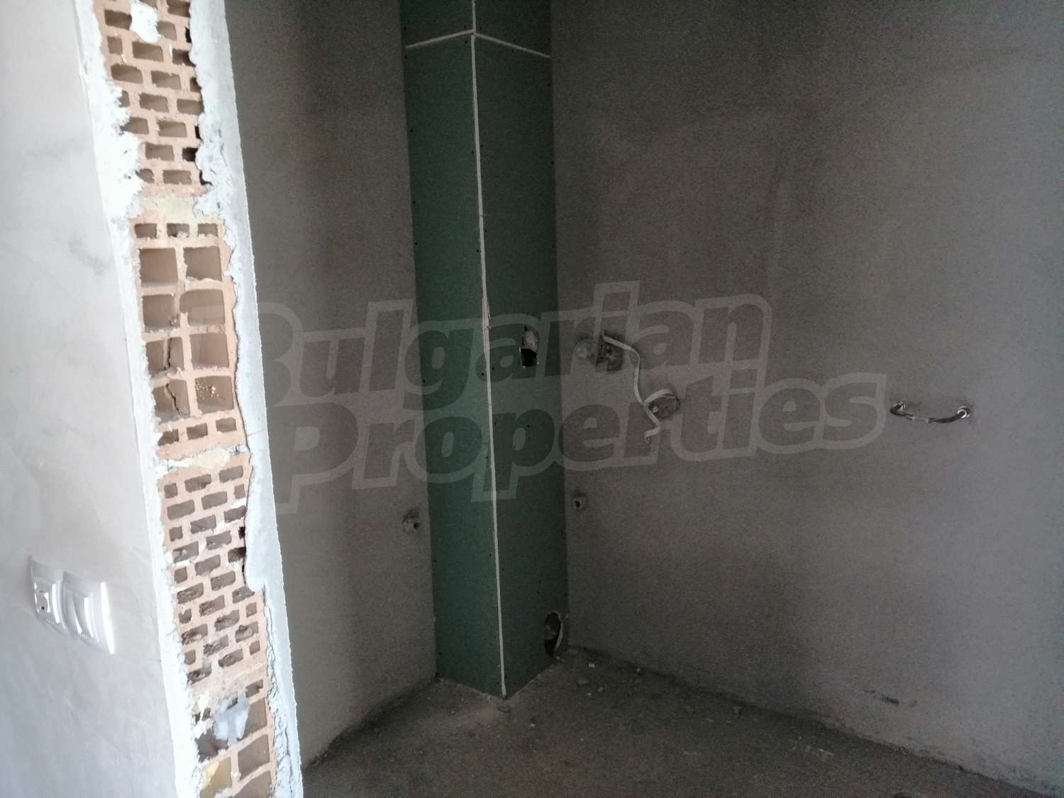 Gallery Picture 8