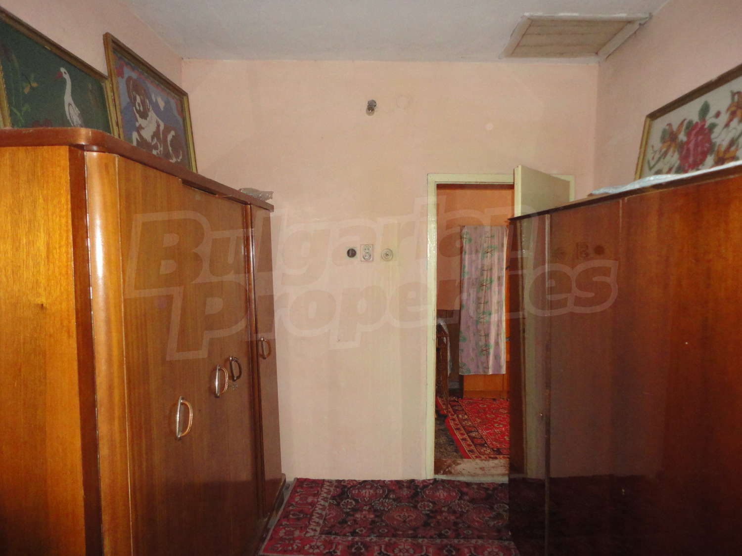 Gallery Picture 37