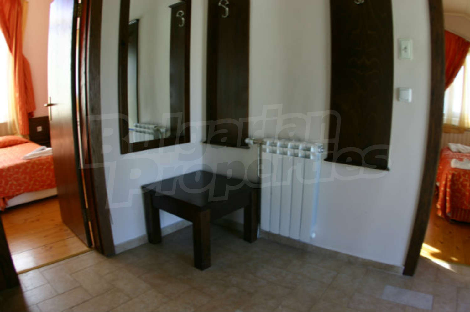 Gallery Picture 12